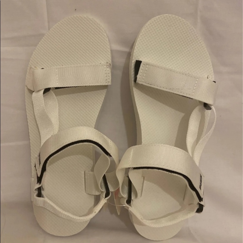 Victoria’s secrets Sandals